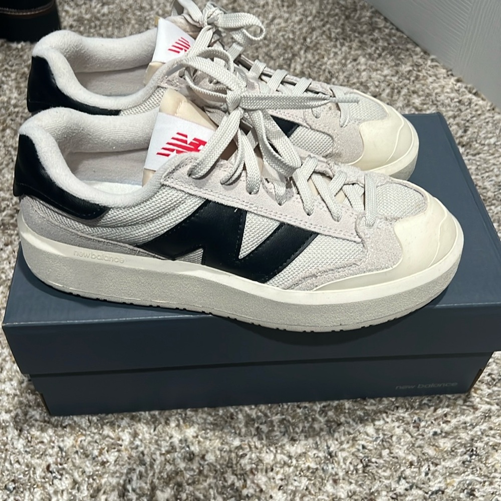 New Balance CT302 Men’s 8/womens 9.5